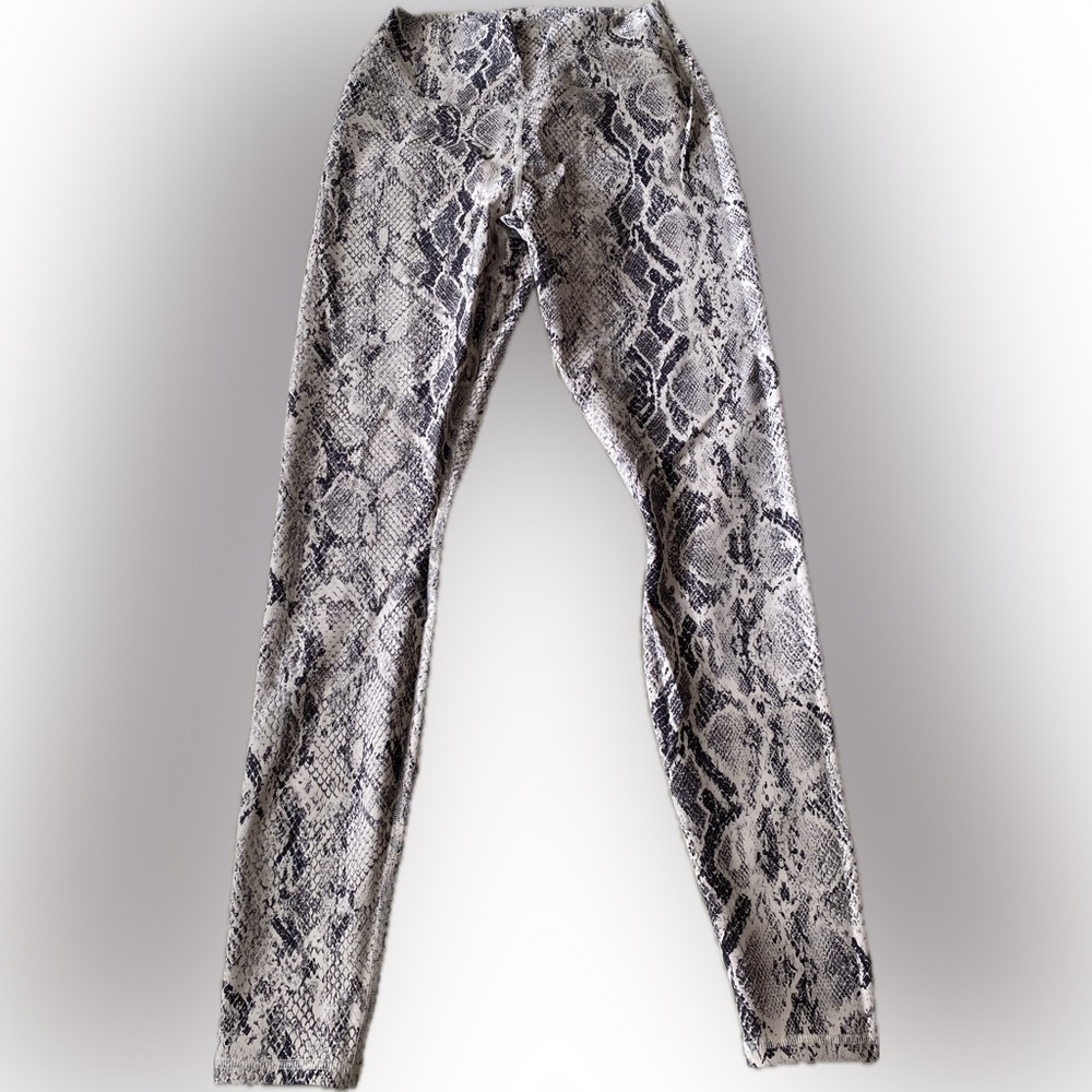 Alo Yoga  High Waist Vapor Snakeskin Legging  L  Bone NWOT - Picture 3 of 8